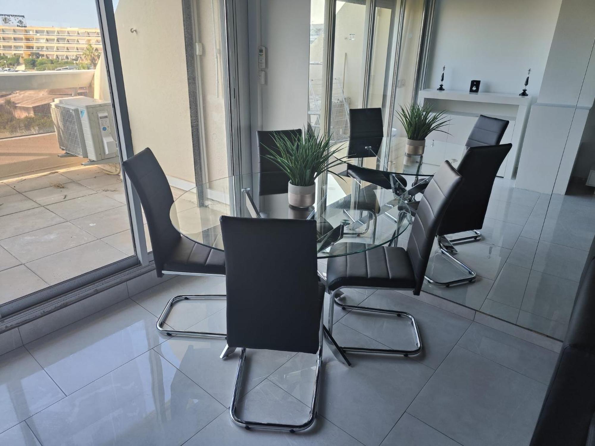 Apartment Naturiste Design *