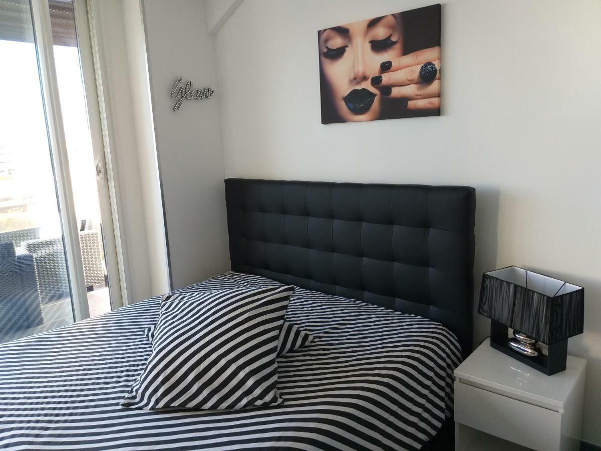 Apartment Naturiste Design